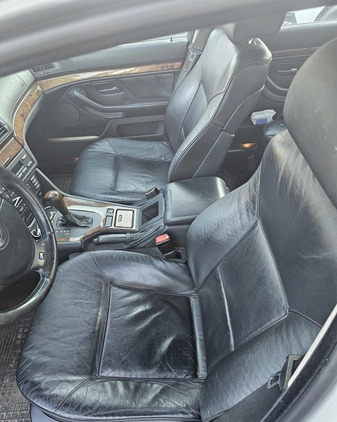 BMW Seria 5 cena 49600 przebieg: 338000, rok produkcji 2001 z Białystok małe 92